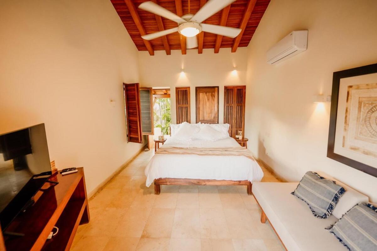 Dream Villa With Private Beach And Catering Zihuatanejo Exteriör bild