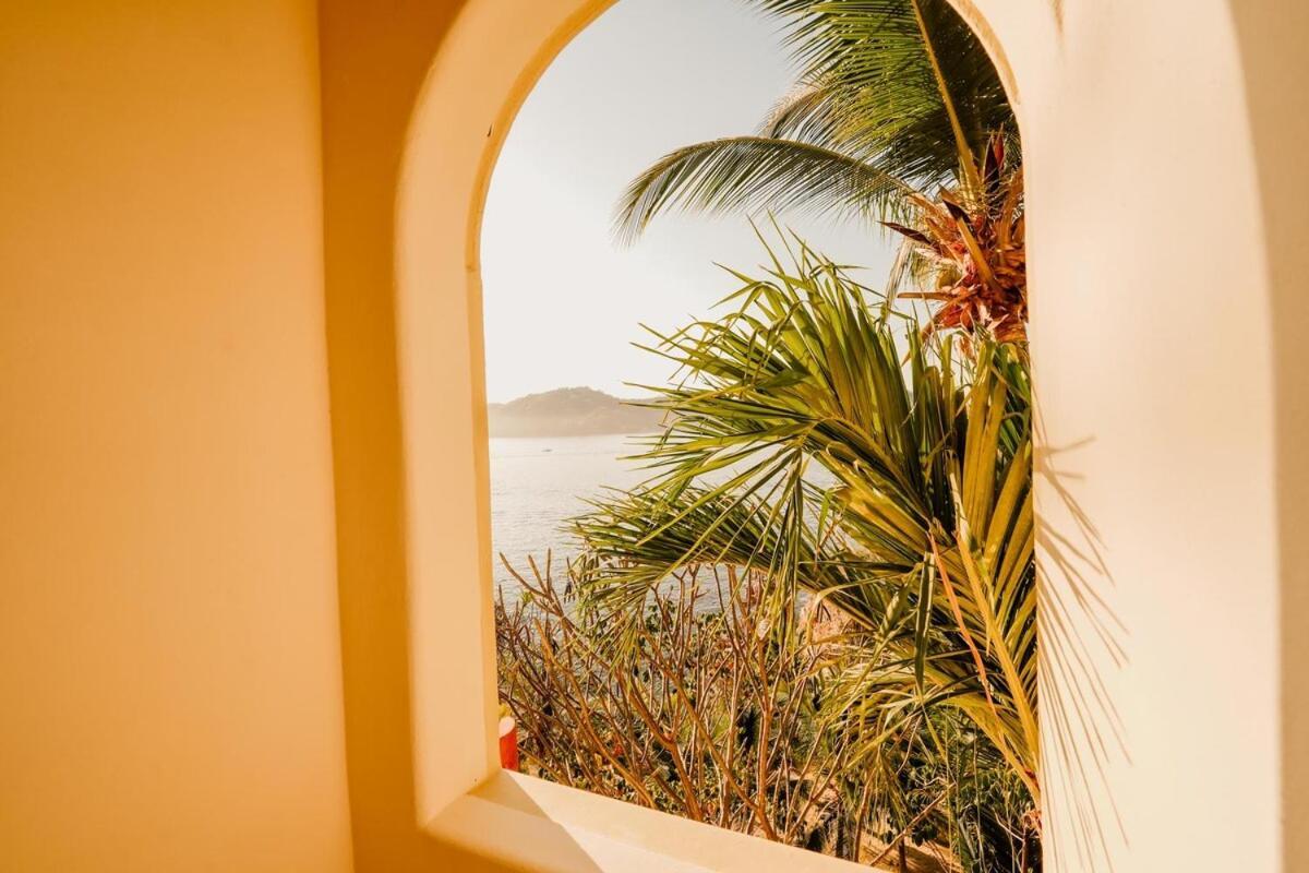 Dream Villa With Private Beach And Catering Zihuatanejo Exteriör bild