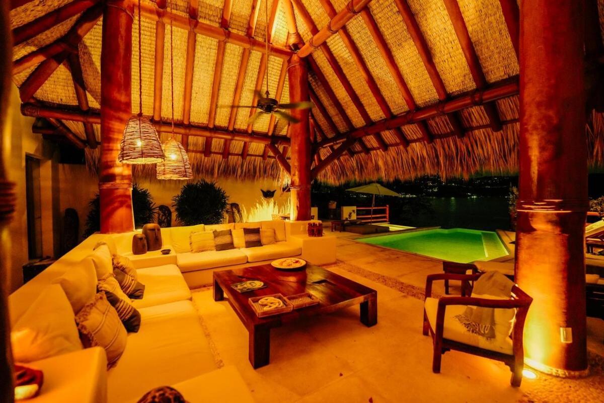 Dream Villa With Private Beach And Catering Zihuatanejo Exteriör bild