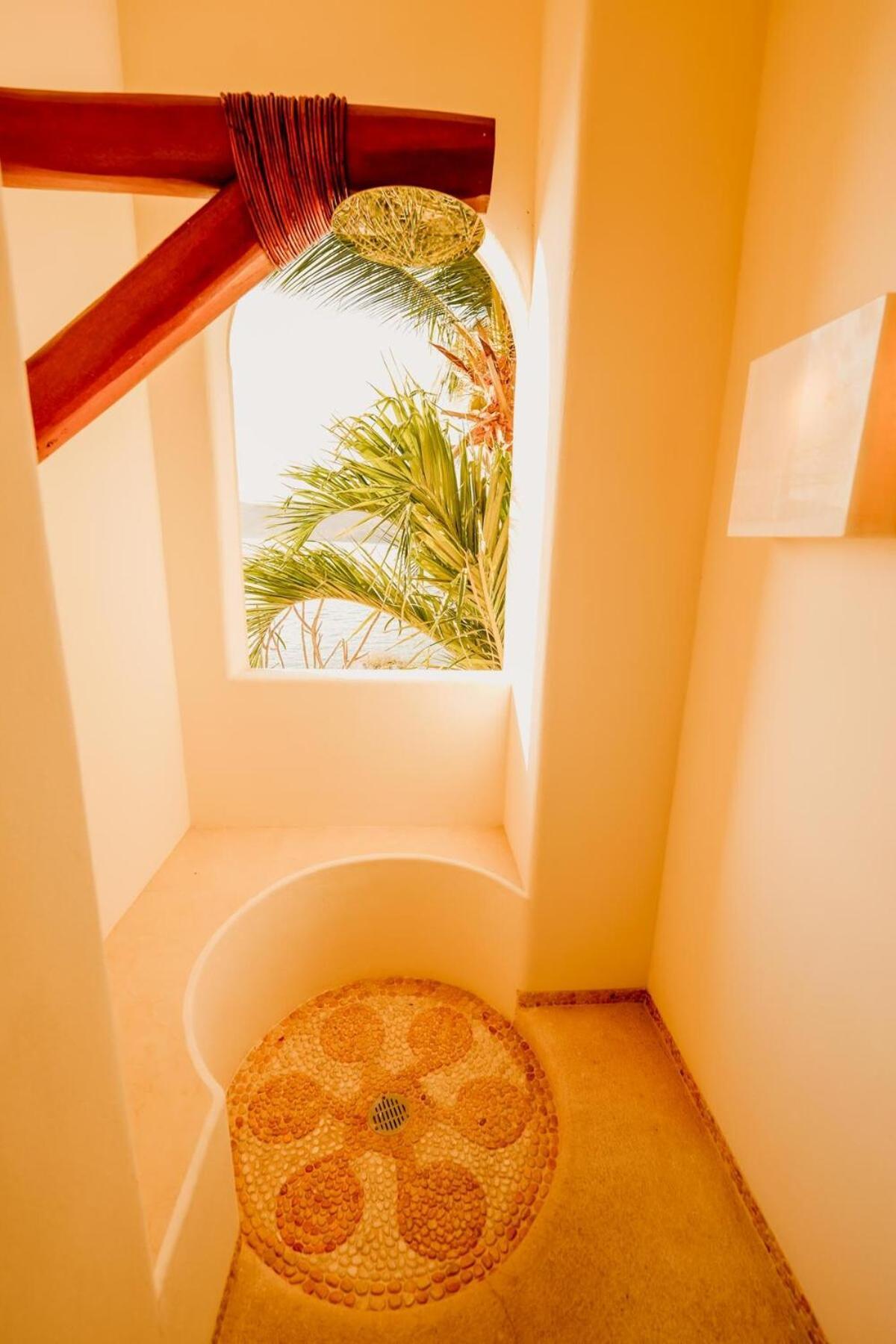 Dream Villa With Private Beach And Catering Zihuatanejo Exteriör bild