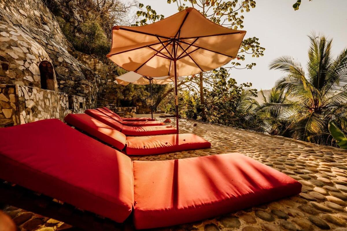 Dream Villa With Private Beach And Catering Zihuatanejo Exteriör bild