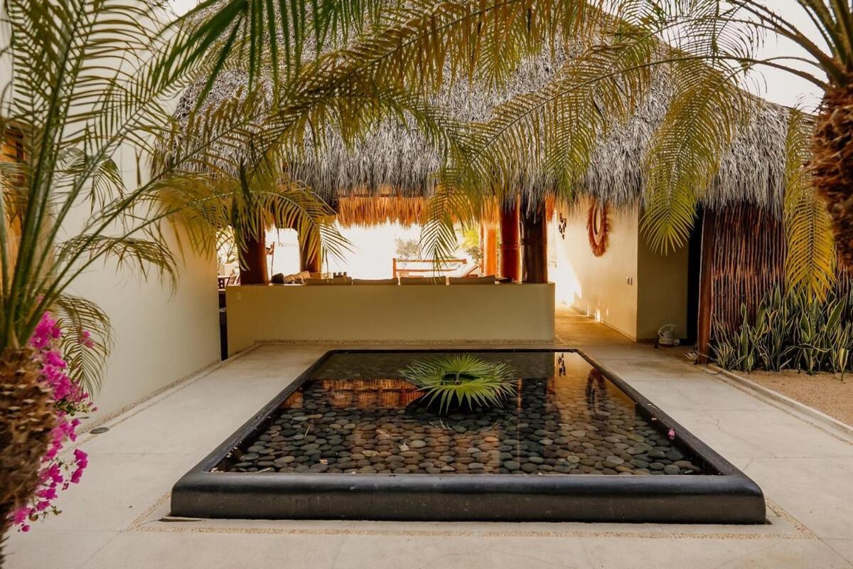 Dream Villa With Private Beach And Catering Zihuatanejo Exteriör bild
